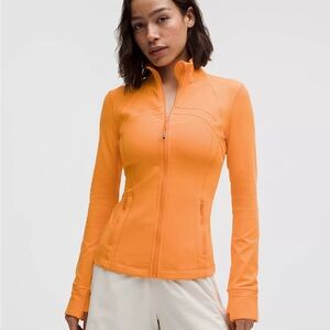 Lululemon Athletica Define Jacket
Luon Tiger Orange
